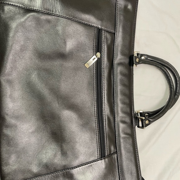 Genuine BLACK Leather Duffel Bag Weekender - Picture 6 of 7